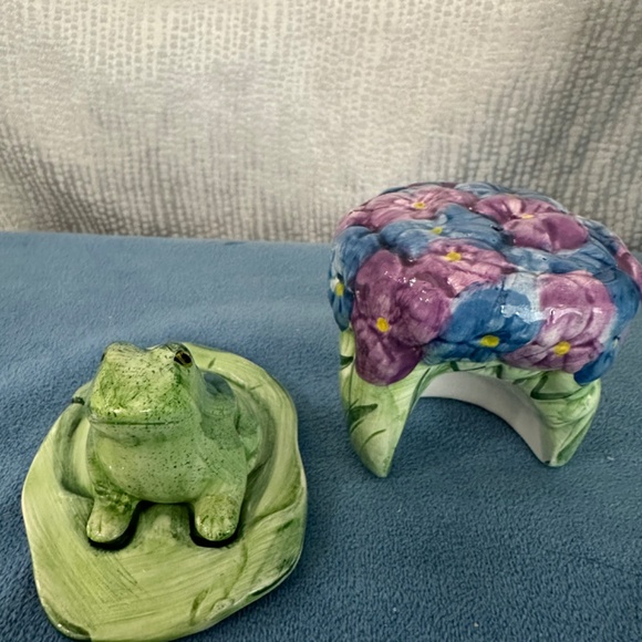 Vintage Silvestri , Ceramic  Nesting Teapot Set, 6pieces - Picture 15 of 16